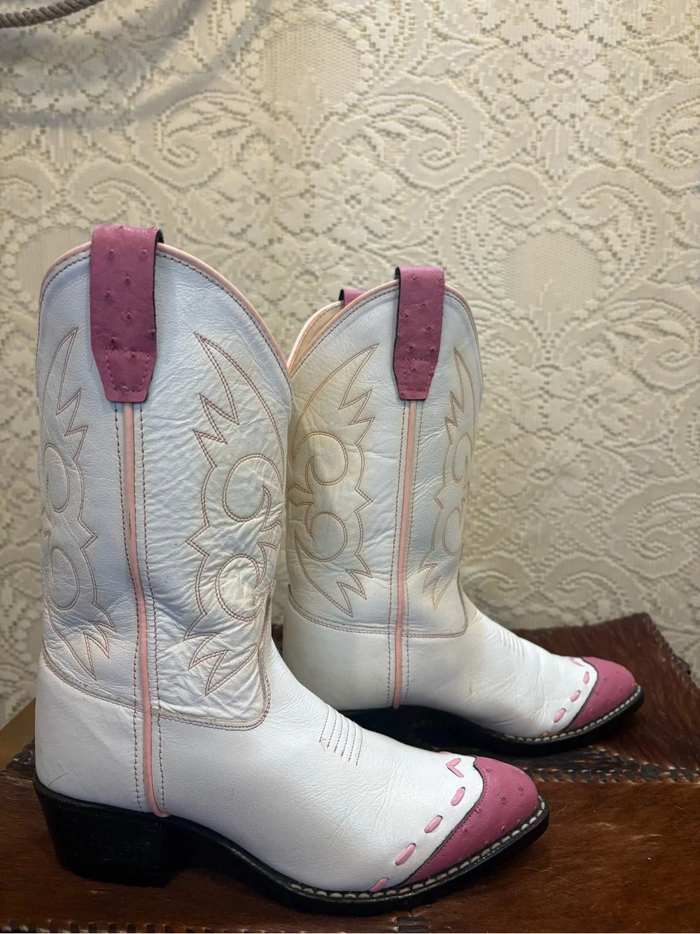 Old West White and Pink Girls' Western Cowboy Boots